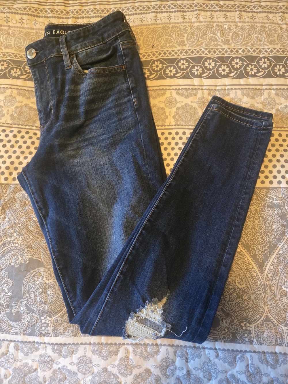 American Eagle Outfitters Dark Blue Distressed Hi-rise Women’s Jegging 8 Long